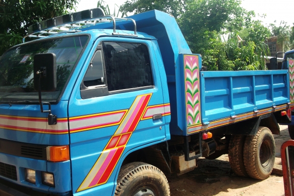 NPR  115 Fหน้าหลัง  สวยพร้อมลุย  เล่มทะเบียน