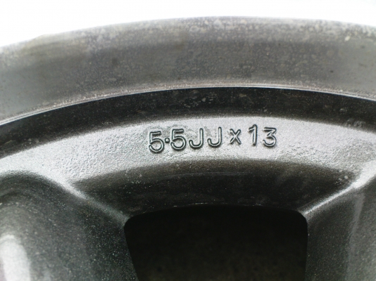 ขายแม็กขอบ13 4รู114ครับท่าน