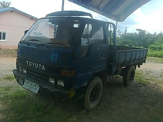 ขายรถ 4 ล้อใหญ่กระบะคาร์โก้ TOYOTA BU10 เครื่อง 85 แรงม้า ราคา 90000