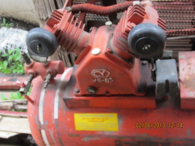 ขายด่วนหัวปั้มลมสองสูบ 1 Hp(3Hp)และแท็งจุ 65L. ราคาถูก 5,000฿