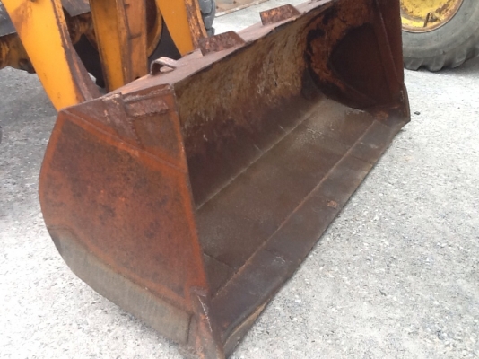 ขายด่วน!!! รถตักเก่านำเข้าจากญี่ปุ่น แท้ๆ สภาพดี พร้อมใช้งาน  Komatsu JH30B S/N JH30B-5902 รถไม่เคยผ่านการใช้งานในประเทศไทย