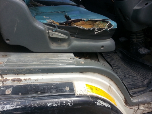 MITSUBISHI CANTER 130 แรงม้า มือหนึ่งออกห้างค่ะ MITSUBISHI CANTER 130 แรงม้า มือหนึ่งออกห้างค่ะ