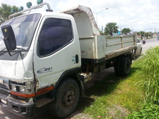 MITSUBISHI  CANTER 130  แรงม้า มือหนึ่งออกห้างค่ะ