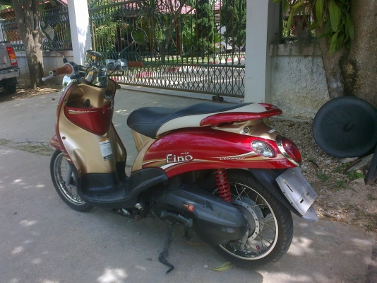 Fino 115 cc เกย์แยก ปี 55 รถอยู่ำลำปางครับ Fino 115 cc เกย์แยก ปี 55 รถอยู่ำลำปางครับ