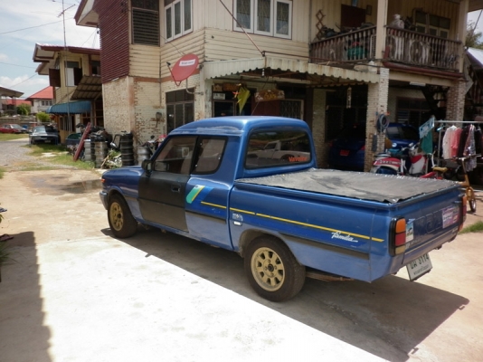 ต้องการขาย MAZDA FAMILIA 95ติดแก๊ส LPG