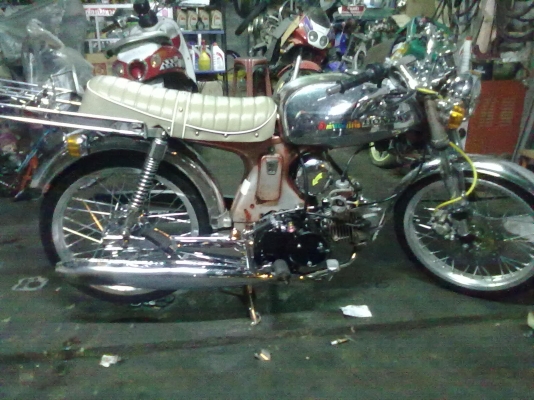 ขาย s90 สีเดิม ลดราคาแล้ว เหลือ27000 ตามคำเรียกร้อง