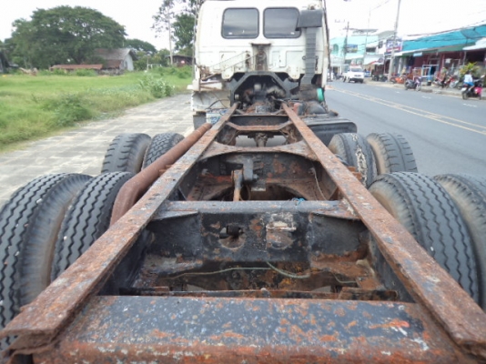 ขายรถอีซุซูร็อก10ล้อ หัวคัซซี เบรกทิฟฟี พวงมาลัยเพาเวอร์