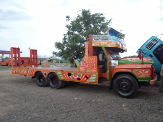 ขายรถอีซูซุ10ล้อเทเลอร์เข็นรถเกียว สภาพสวยๆพร้อมใช้งานคับ