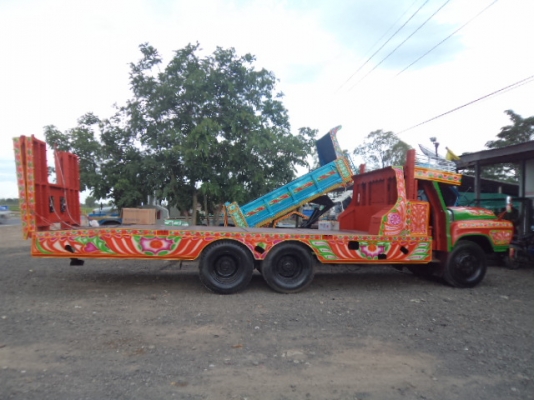 ขายรถอีซูซุ10ล้อเทเลอร์เข็นรถเกียว สภาพสวยๆพร้อมใช้งานคับ