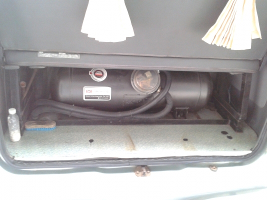 รถตู้หัวจรวด สวยเรียบร้อย สมบูรณ์ ประหยัด