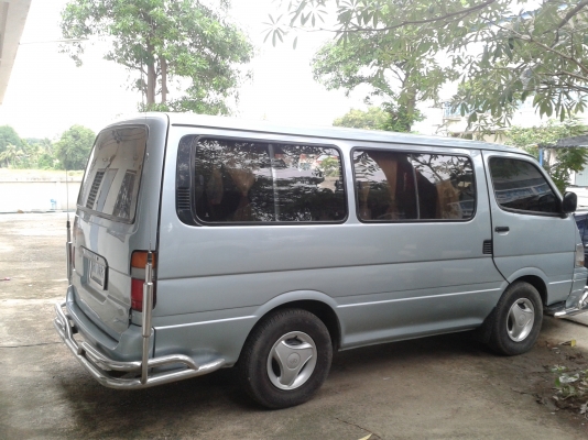 รถตู้หัวจรวด สวยเรียบร้อย สมบูรณ์ ประหยัด