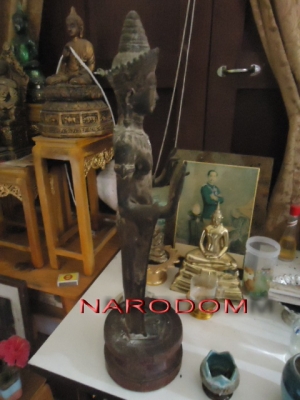 ให้เช่าพระพุทธรูปโบราณมรดกตกทอด ศิลปะลพบุรี ปางประทานพร สภาพสวยมาก สมบูรณ์ สนนราคา 299,999.- ให้เช่าพระพุทธรูปโบราณมรดกตกทอด ศิลปะลพบุรี ปางประทานพร สภาพสวยมาก สมบูรณ์ สนนราคา 299,999.-