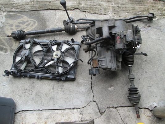 เกียร์NISSAN SUNNY 1600cc b14