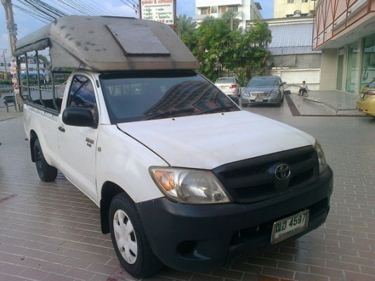 2005 TOYOTA, HILUX VIGO 2.5 J Standard 1 JZ-GE แก็ส LPGพวงมาลัยเพาเวอร พร้อมใช้ วิ่งดี ประหยัดทั่วไทย ราคาถูกสุดในรุ่น บรรทุกค้าขายสบาย