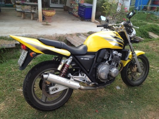 ขาย CB400 ปี93 สภาพเครื่องแน่นเดิม ทะเบียน พร้อมโอน