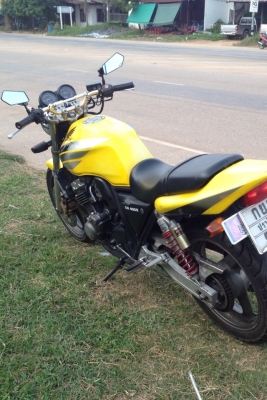 ขาย CB400 ปี93 สภาพเครื่องแน่นเดิม ทะเบียน พร้อมโอน