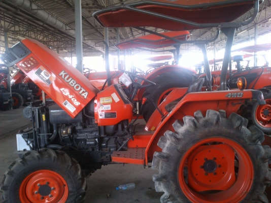 KUBOTA MAX L3408