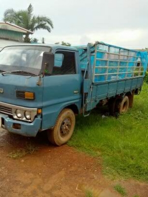 ISUZU TL85 กะบะยาว 4.3 เมตรพร้อมคอก