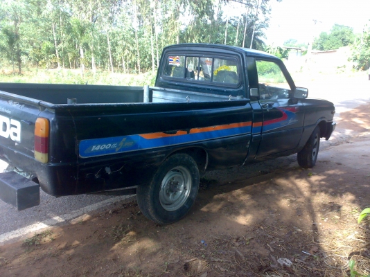 ขายมาสด้าน้อย เครื่อง 1300 cc 5 เกียร์ ** ด่วนๆครับ **