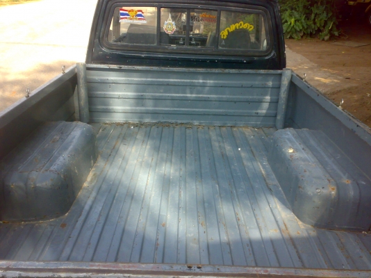 ขายมาสด้าน้อย เครื่อง 1300 cc 5 เกียร์ ** ด่วนๆครับ **