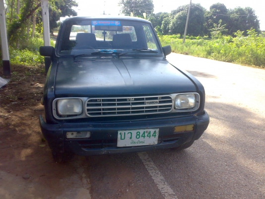 ขายมาสด้าน้อย เครื่อง 1300 cc 5 เกียร์ ** ด่วนๆครับ **