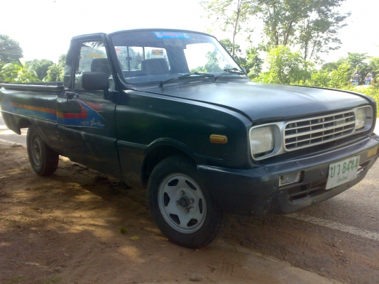 ขายมาสด้าน้อย เครื่อง 1300 cc 5 เกียร์ ** ด่วนๆครับ **