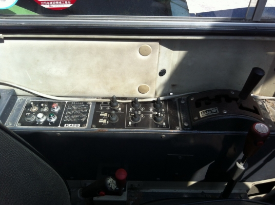 ขายเครนKATO KR25HV เครน 25ตันสี่ล้อ ปี93 จากญี่ปุ่น www.tc-brothers.com ขายเครนKATO KR25HV เครน 25ตันสี่ล้อ ปี93 จากญี่ปุ่น www.tc-brothers.com