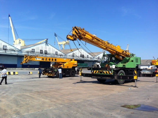 ขายเครนKATO KR25HV เครน 25ตันสี่ล้อ ปี93 จากญี่ปุ่น www.tc-brothers.com ขายเครนKATO KR25HV เครน 25ตันสี่ล้อ ปี93 จากญี่ปุ่น www.tc-brothers.com