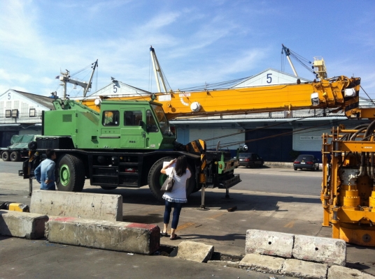 ขายเครนKATO KR25HV เครน 25ตันสี่ล้อ ปี93 จากญี่ปุ่น www.tc-brothers.com ขายเครนKATO KR25HV เครน 25ตันสี่ล้อ ปี93 จากญี่ปุ่น www.tc-brothers.com