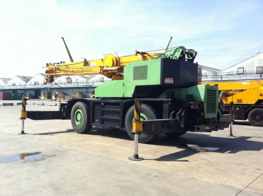 ขายเครนKATO KR25HV เครน 25ตันสี่ล้อ ปี93 จากญี่ปุ่น www.tc-brothers.com ขายเครนKATO KR25HV เครน 25ตันสี่ล้อ ปี93 จากญี่ปุ่น www.tc-brothers.com