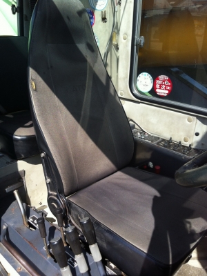 ขายเครนKATO KR25HV เครน 25ตันสี่ล้อ ปี93 จากญี่ปุ่น www.tc-brothers.com ขายเครนKATO KR25HV เครน 25ตันสี่ล้อ ปี93 จากญี่ปุ่น www.tc-brothers.com