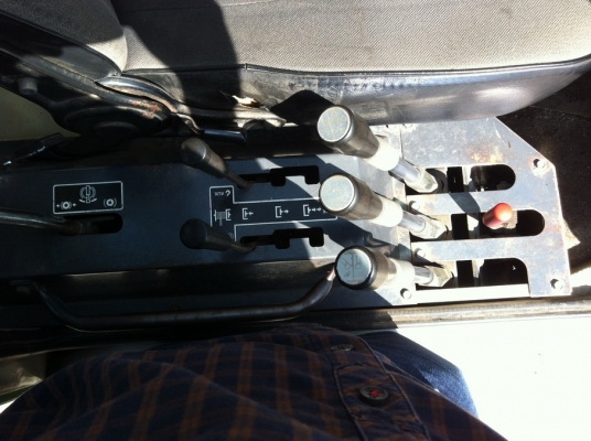 ขายเครนKATO KR25HV เครน 25ตันสี่ล้อ ปี93 จากญี่ปุ่น www.tc-brothers.com ขายเครนKATO KR25HV เครน 25ตันสี่ล้อ ปี93 จากญี่ปุ่น www.tc-brothers.com