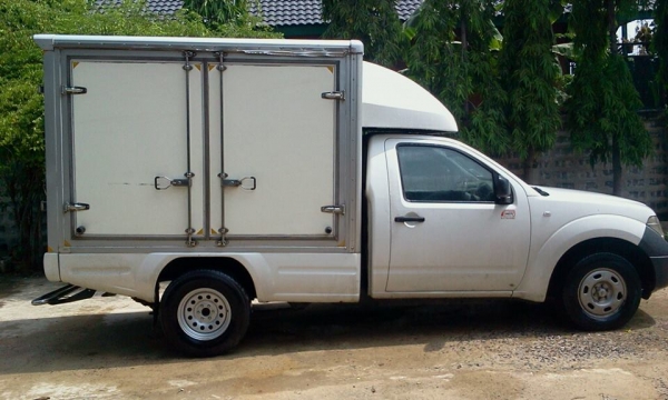 navara cargo box 087-3784286