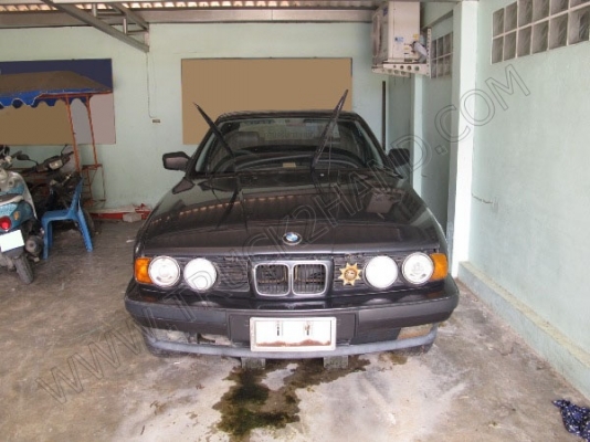 รถเก๋ง ยี่ห้อ BMW รุ่น 525/24V