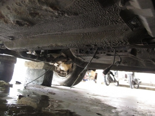 รถเก๋ง ยี่ห้อ BMW รุ่น 525/24V