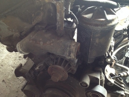 รถเก๋ง ยี่ห้อ BMW รุ่น 525/24V