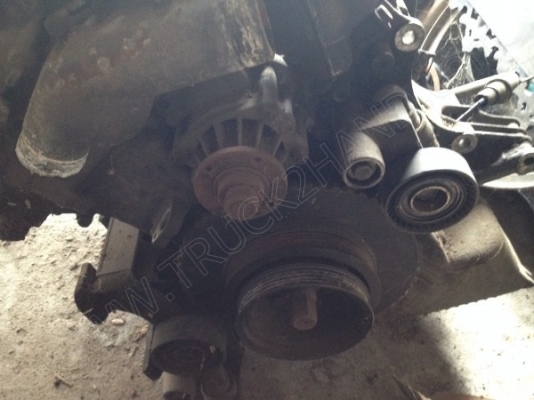 รถเก๋ง ยี่ห้อ BMW รุ่น 525/24V