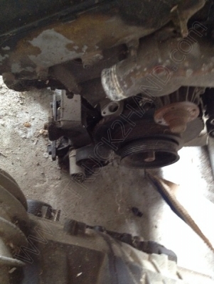 รถเก๋ง ยี่ห้อ BMW รุ่น 525/24V