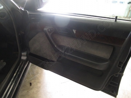 รถเก๋ง ยี่ห้อ BMW รุ่น 525/24V