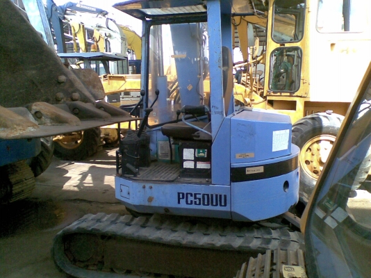 ต้องการขายรถแบคโฮยี่ห้อ komatsu-pc50uu-1 รถนำเข้าจากญี่ปุ่น