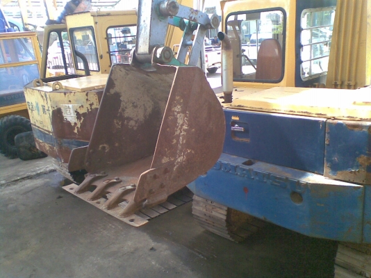 ต้องการขายรถแบคโฮยี่ห้อ komatsu-pc50uu-1 รถนำเข้าจากญี่ปุ่น