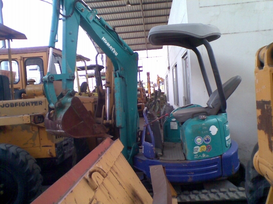 ต้องการขายรถแบคโฮยี่ห้อ komatsu-pc50uu-1 รถนำเข้าจากญี่ปุ่น