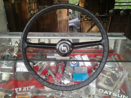 JOECLASSIC...ขายพวงมาลัยมาสด้าโปรซีดหุ้มหนังใหม่สภาพดี..950 ราคานี้พร้อมส่งสนใจโทรสอบฤามได้..