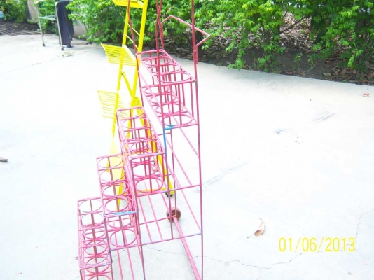 ที่วางขวดหรือของต่าง