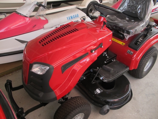 ขอแหวกแนวหน่อยคับ ขายรถตัดหญ้า CATZ 500 cc 17.5 แรง 4จังหวะ รถนำเข้า