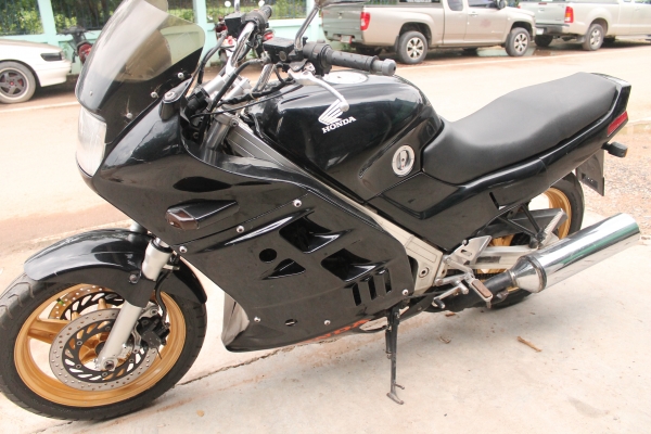 VFR750  ราคา40000
