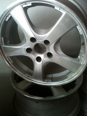 ขายล้อ2ชุดครับ