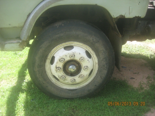 ขายด่วนรถดั้ม  HINO  รุ่น  KL 300  6 สูบ   130 แรงม้า