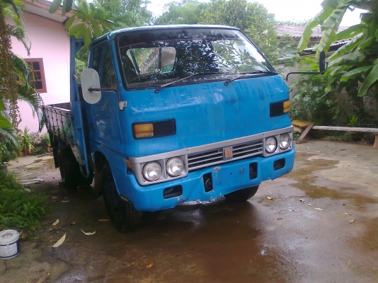 ขาย..รถหกล้อ ISUZU ELF 85 แรงม้า กระบะไม่ดั้ม เครื่องดี คัสซีสวย รถสวยพร้อมใช้งาน มีทะเบียนครบ.