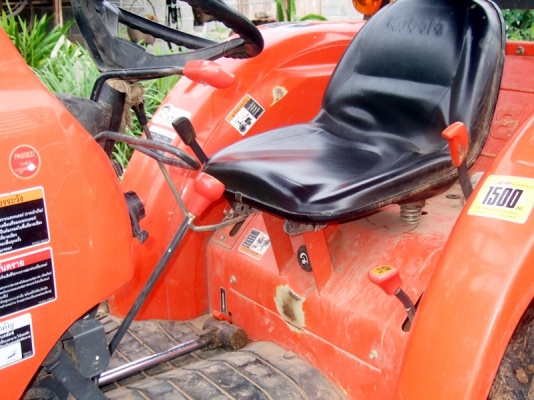 L4708 สวย ๆ  อุปกรณ์ 3 ชิ้น  ราคาน่าใช้มาก ๆ เล่มทะเบียนพร้อมโอน